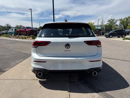 Opal White Pearl 2026 Volkswagen Golf GTI AUTOBAHN