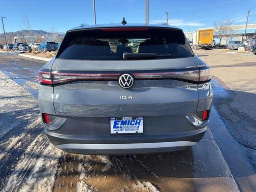 2023 Volkswagen ID.4 Pro S Plus