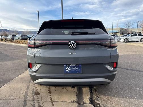 2023 Volkswagen ID.4 Pro S Plus