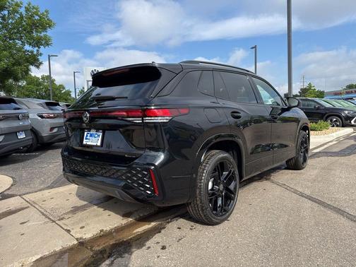 2025 Volkswagen Tiguan 2.0T SE R-Line Black