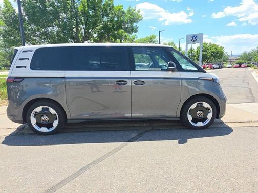 Indium Grey Metallic - Candy White 2025 Volkswagen ID. Buzz Pro S Plus