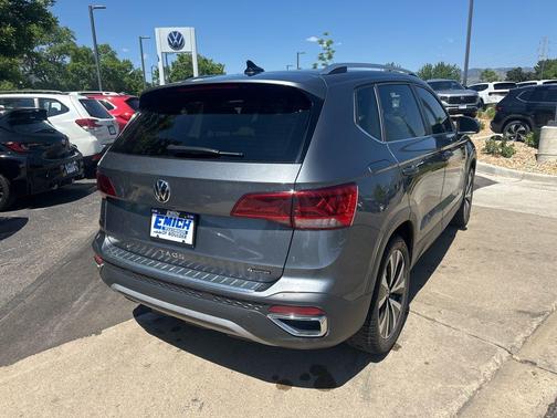 2022 Volkswagen Taos 1.5T SE
