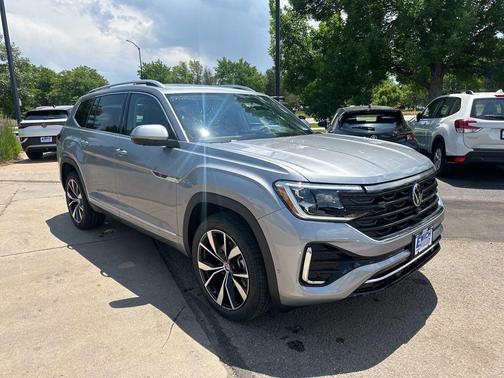 2025 Volkswagen Atlas 2.0T SEL Premium R-Line