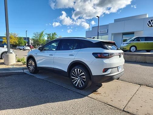 2025 Volkswagen ID.4 Pro