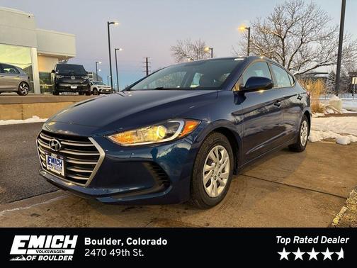 2018 Hyundai ELANTRA SE