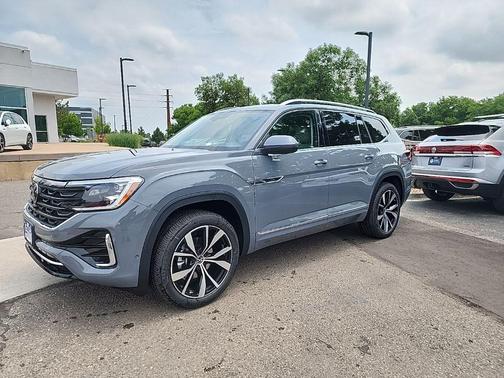 2025 Volkswagen Atlas 2.0T SEL Premium R-Line