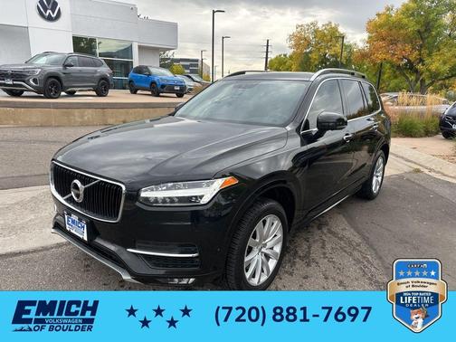 2018 Volvo XC90 T6 Momentum