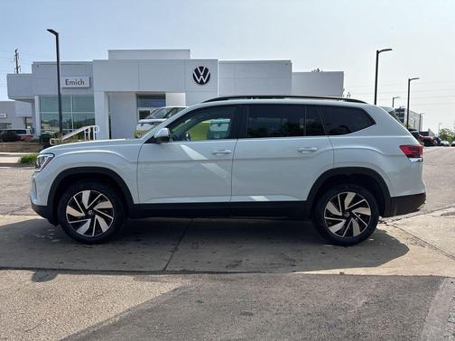 2025 Volkswagen Atlas 2.0T SE