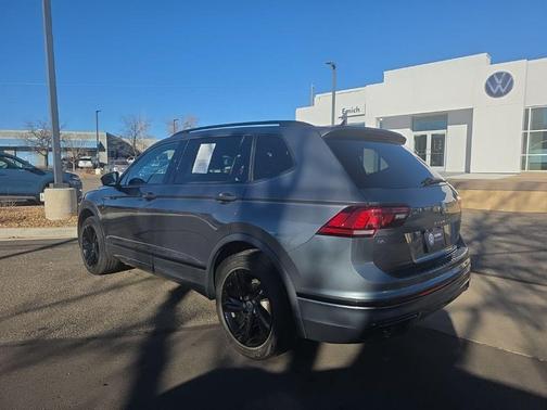 2024 Volkswagen Tiguan 2.0T SE R-Line Black