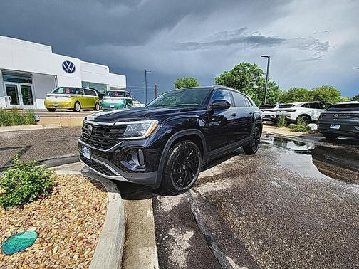 2025 Volkswagen Atlas Cross Sport 2.0T SE w/Technology