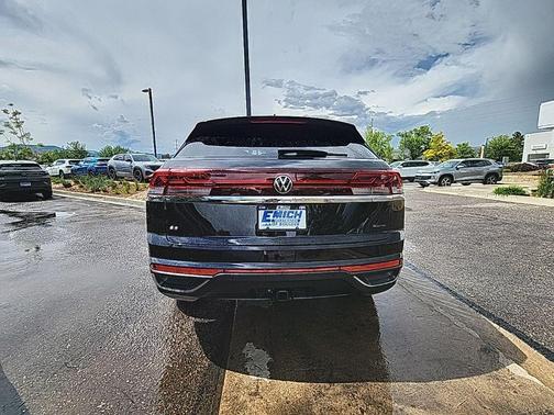 2025 Volkswagen Atlas Cross Sport 2.0T SE w/Technology