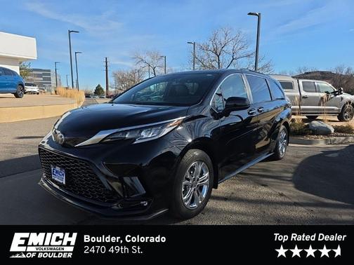 2023 Toyota Sienna XSE