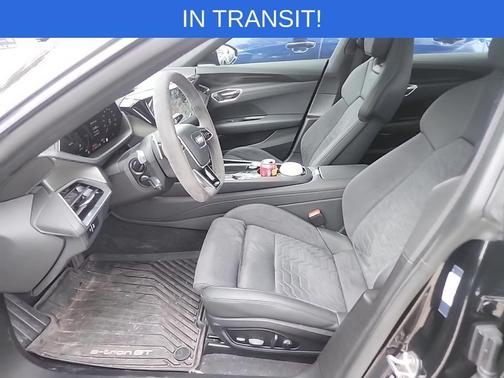 2024 Audi e-tron GT Premium Plus