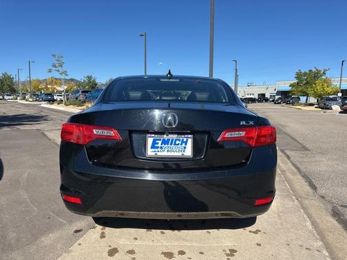 2013 Acura ILX 2.0L w/Premium Package