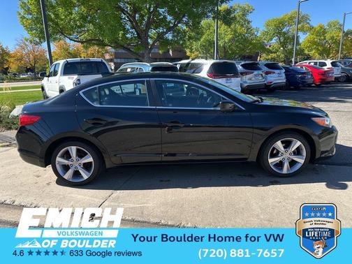 2013 Acura ILX 2.0L w/Premium Package