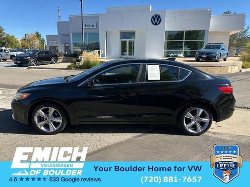2013 Acura ILX 2.0L w/Premium Package