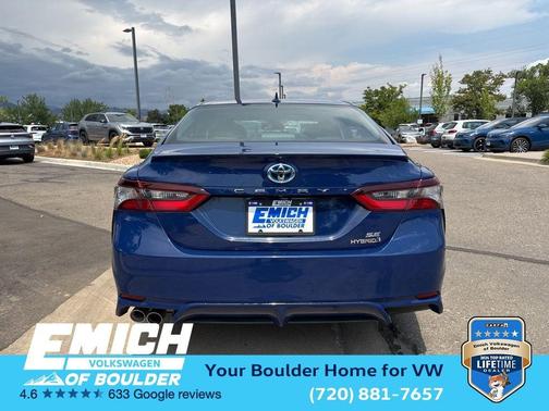 2024 Toyota Camry Hybrid SE
