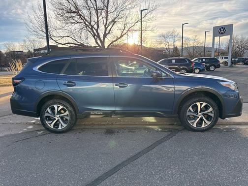 2022 Subaru Outback Limited XT
