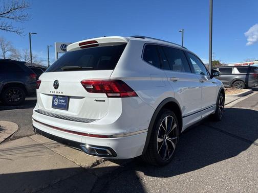 2023 Volkswagen Tiguan 2.0T SEL R-Line