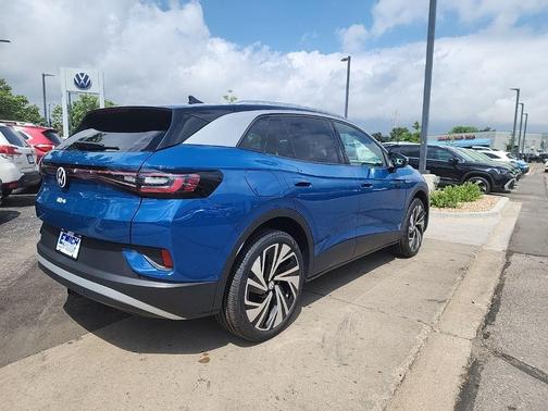 2025 Volkswagen ID.4 Pro S Plus