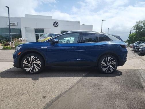 2025 Volkswagen ID.4 Pro S Plus
