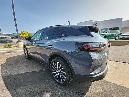 2025 Volkswagen ID.4 Pro