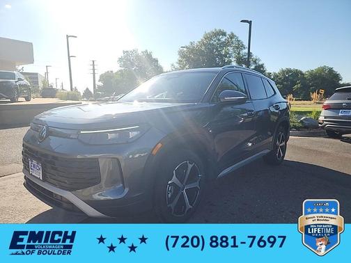 2025 Volkswagen Tiguan 2.0T SE