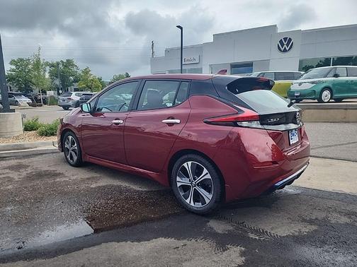2022 Nissan Leaf SV