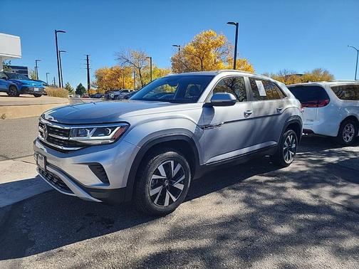 2023 Volkswagen Atlas Cross Sport 2.0T SE