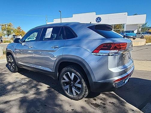 2023 Volkswagen Atlas Cross Sport 2.0T SE