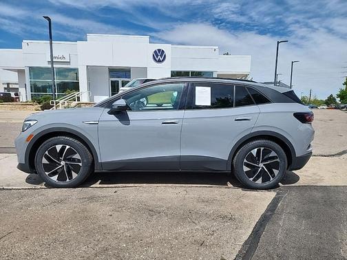 2022 Volkswagen ID.4 Pro