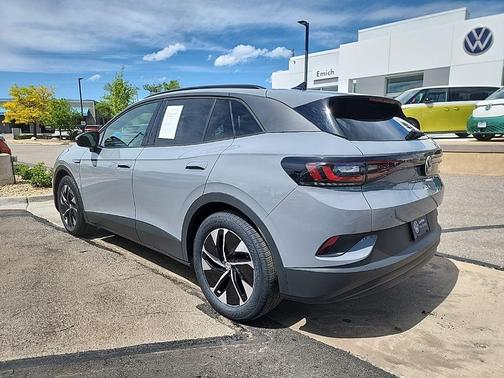 2022 Volkswagen ID.4 Pro