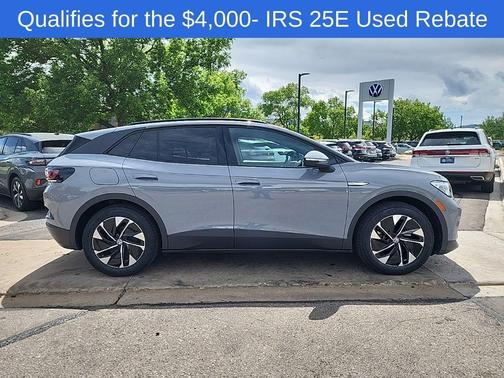 2022 Volkswagen ID.4 Pro