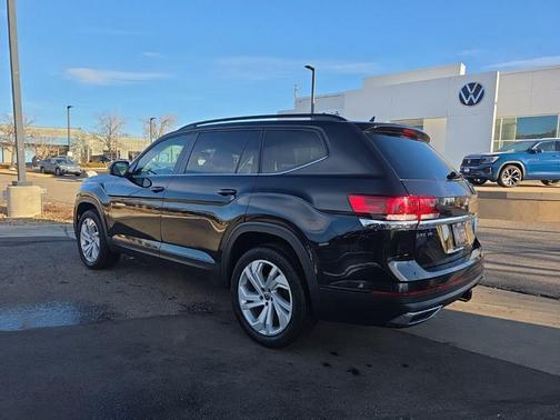 2022 Volkswagen Atlas 3.6L SE w/Technology