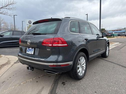 Gray Metallic 2015 Volkswagen Touareg TDI