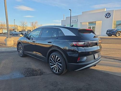 2023 Volkswagen ID.4 Pro S Plus
