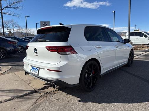 2024 Volkswagen Golf GTI 2.0T 380 SE