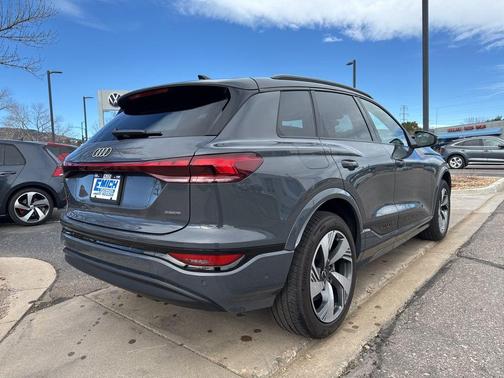 2025 Audi Q6 e-tron Premium