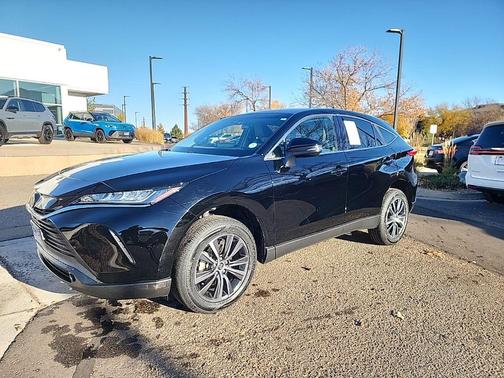 2022 Toyota Venza LE