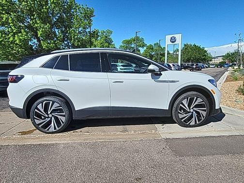 2025 Volkswagen ID.4 Pro S Plus