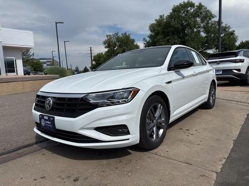 2021 Volkswagen Jetta 1.4T R-Line