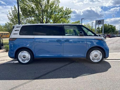 Cabana Blue Metallic - Candy White 2025 Volkswagen ID. Buzz 1st Edition