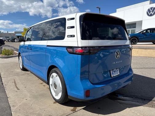 Cabana Blue Metallic - Candy White 2025 Volkswagen ID. Buzz 1st Edition