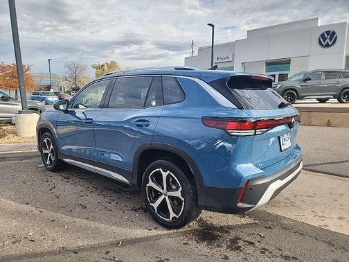 2025 Volkswagen Tiguan 2.0T SE