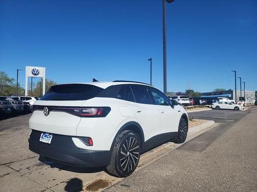 2025 Volkswagen ID.4 Pro