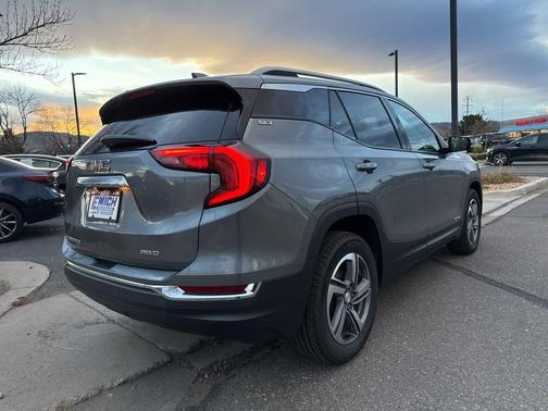 2021 GMC Terrain SLT