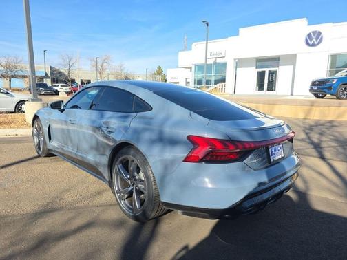 2022 Audi e-tron GT Premium Plus