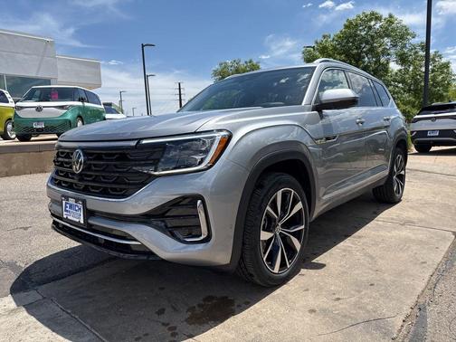 2025 Volkswagen Atlas 2.0T SEL Premium R-Line