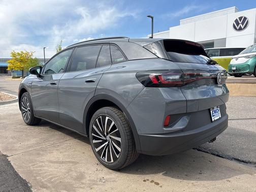 2025 Volkswagen ID.4 Pro