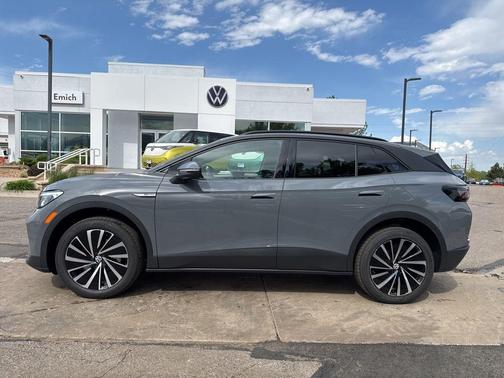 2025 Volkswagen ID.4 Pro